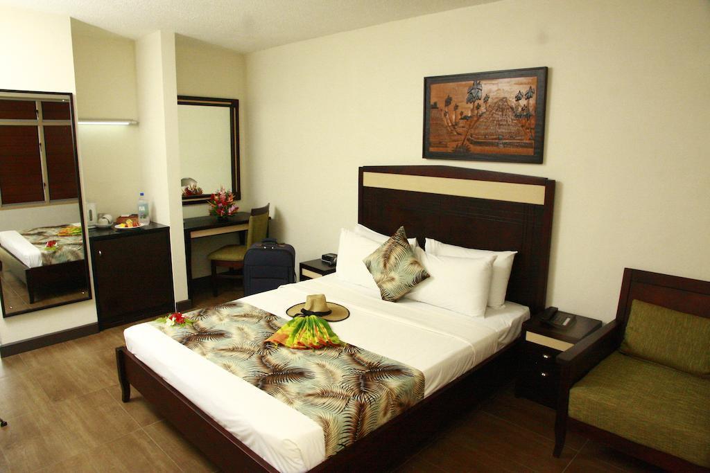 Tokatoka Resort Hotel Nadi Extérieur photo
