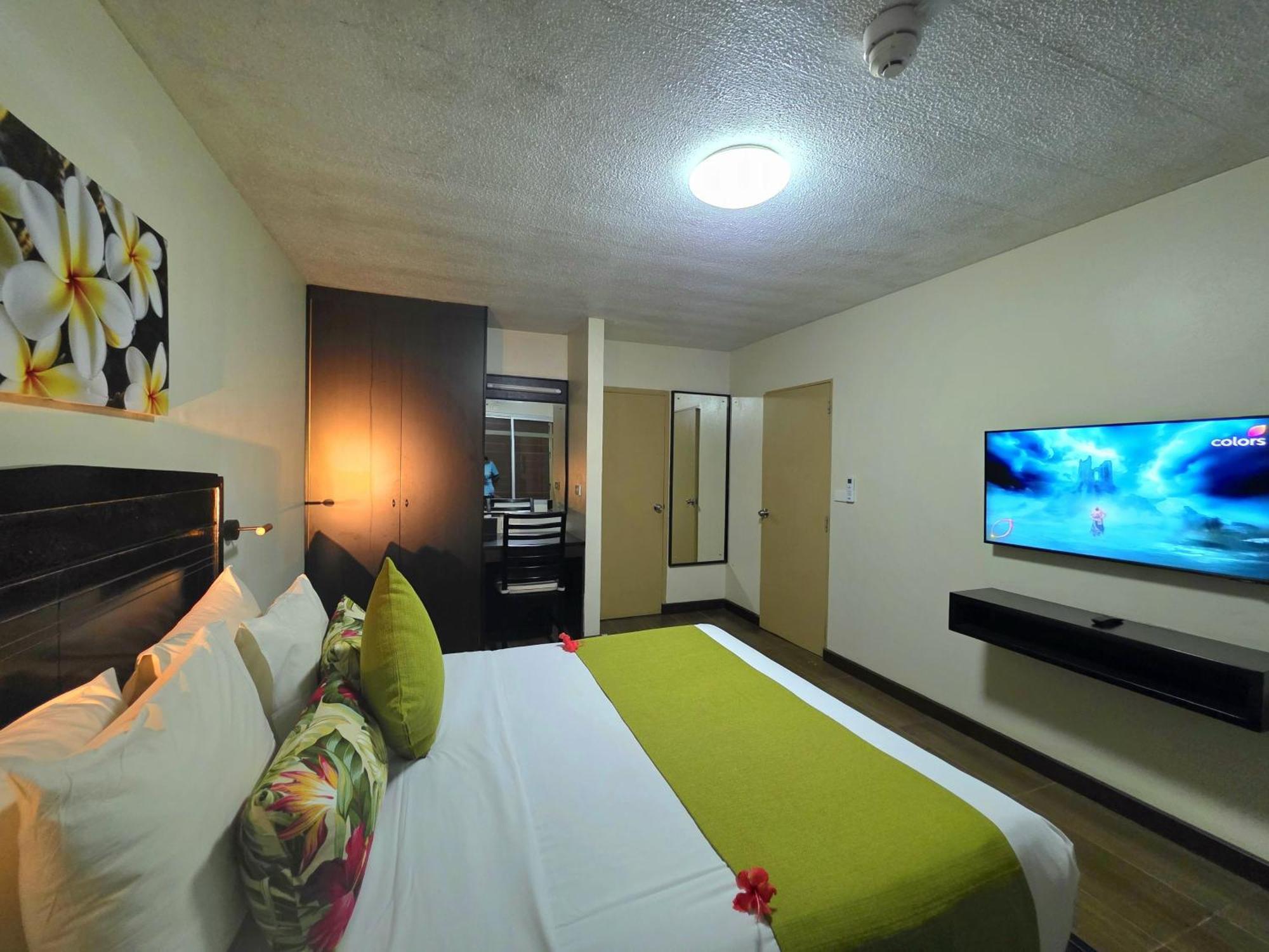 Tokatoka Resort Hotel Nadi Extérieur photo