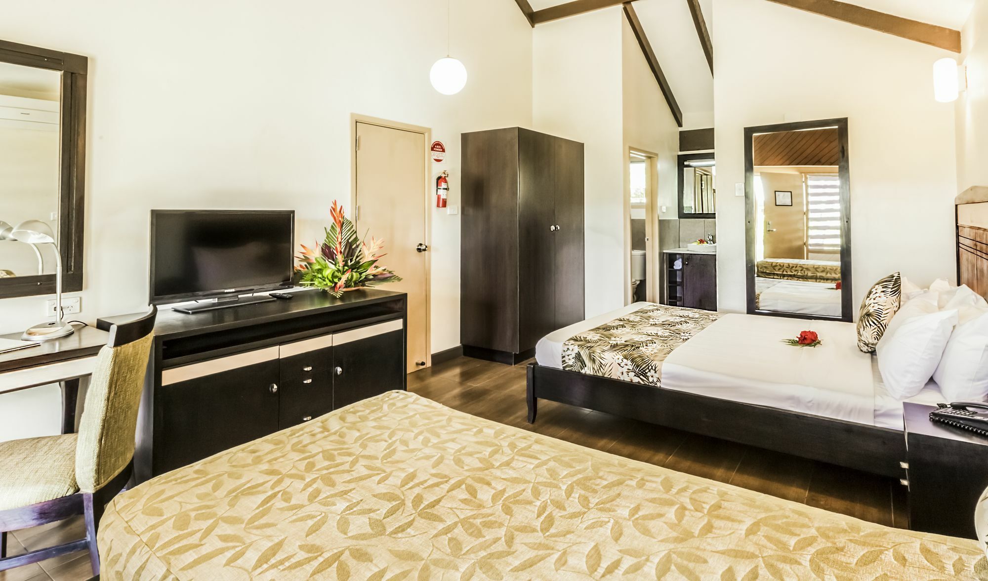 Tokatoka Resort Hotel Nadi Extérieur photo